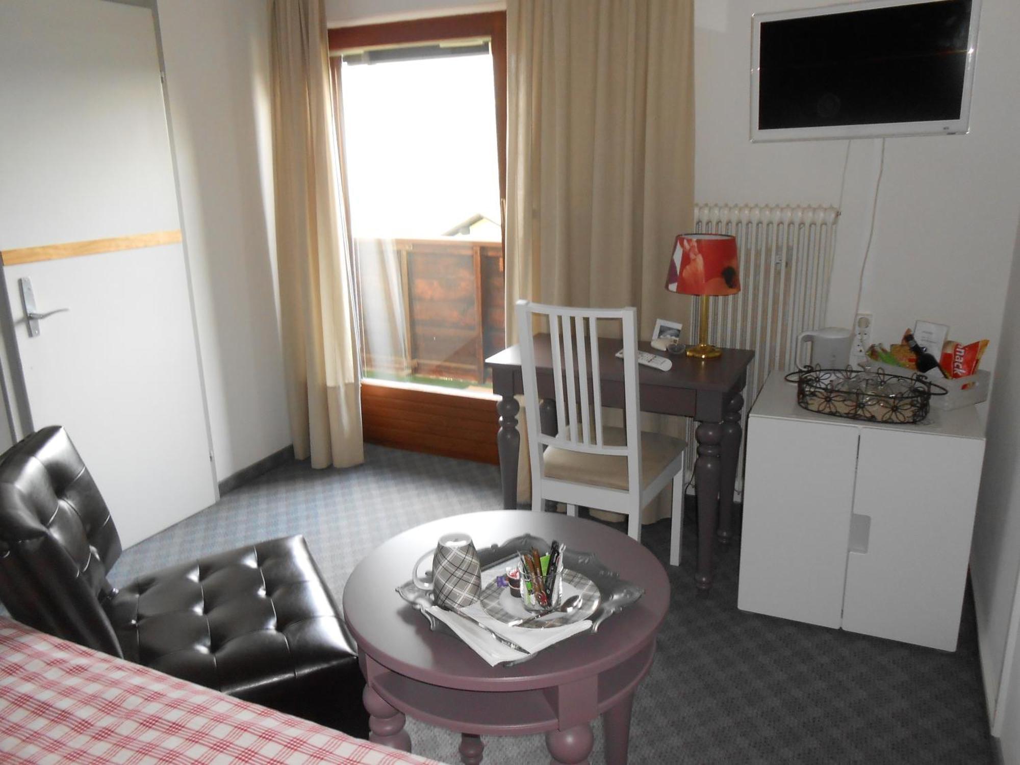 Gaestehaus Edelweiss Telfs Room photo